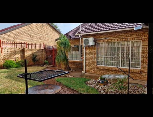 2 BEDROOM HOUSE FOR SALE IN MODIMOLLE